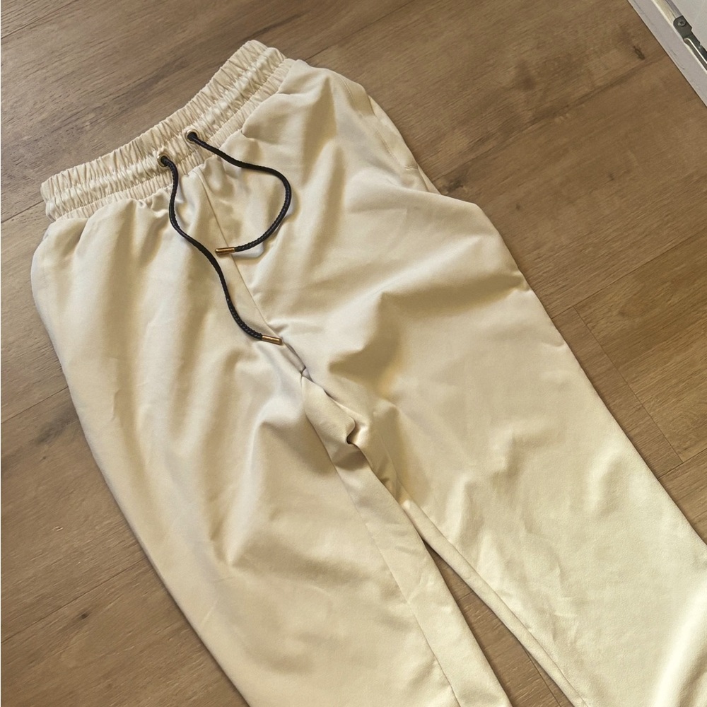 Zara jogger’s